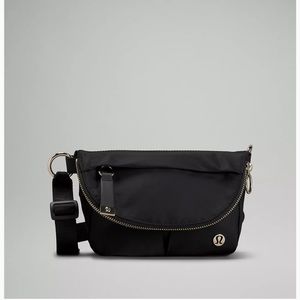 All Night Festival Bag Micro 1.5L Black and Gold